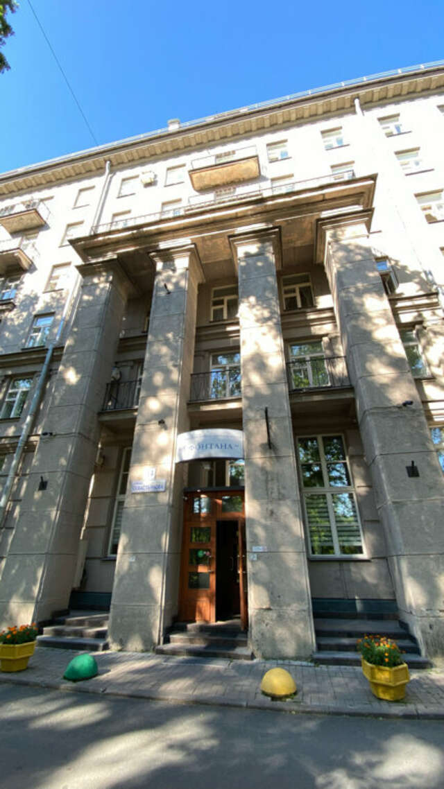 Гостевой дом У фонтана Санкт-Петербург-23